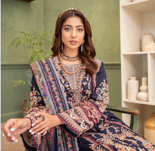 MCAR109-LUXURY COTTON LAWN SUITS