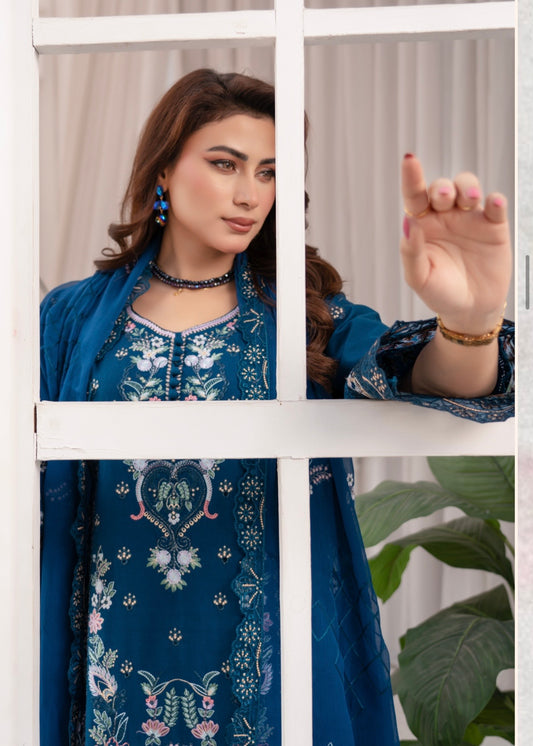 MCMU142-LUXURY EMBROIDERED LAWN SUIT