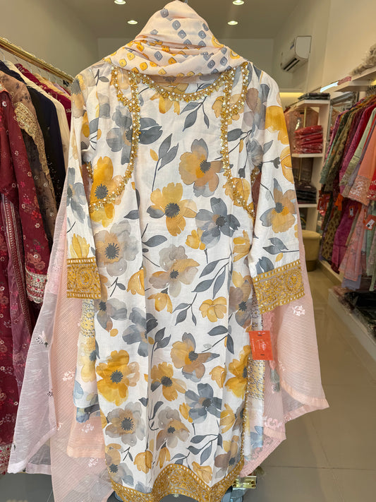 MCMH117-EMBROIDERED LAWN SUIT
