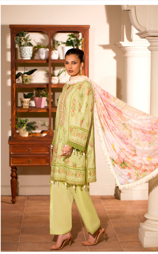 MCMU123-PREMIUM LAWN SUITS