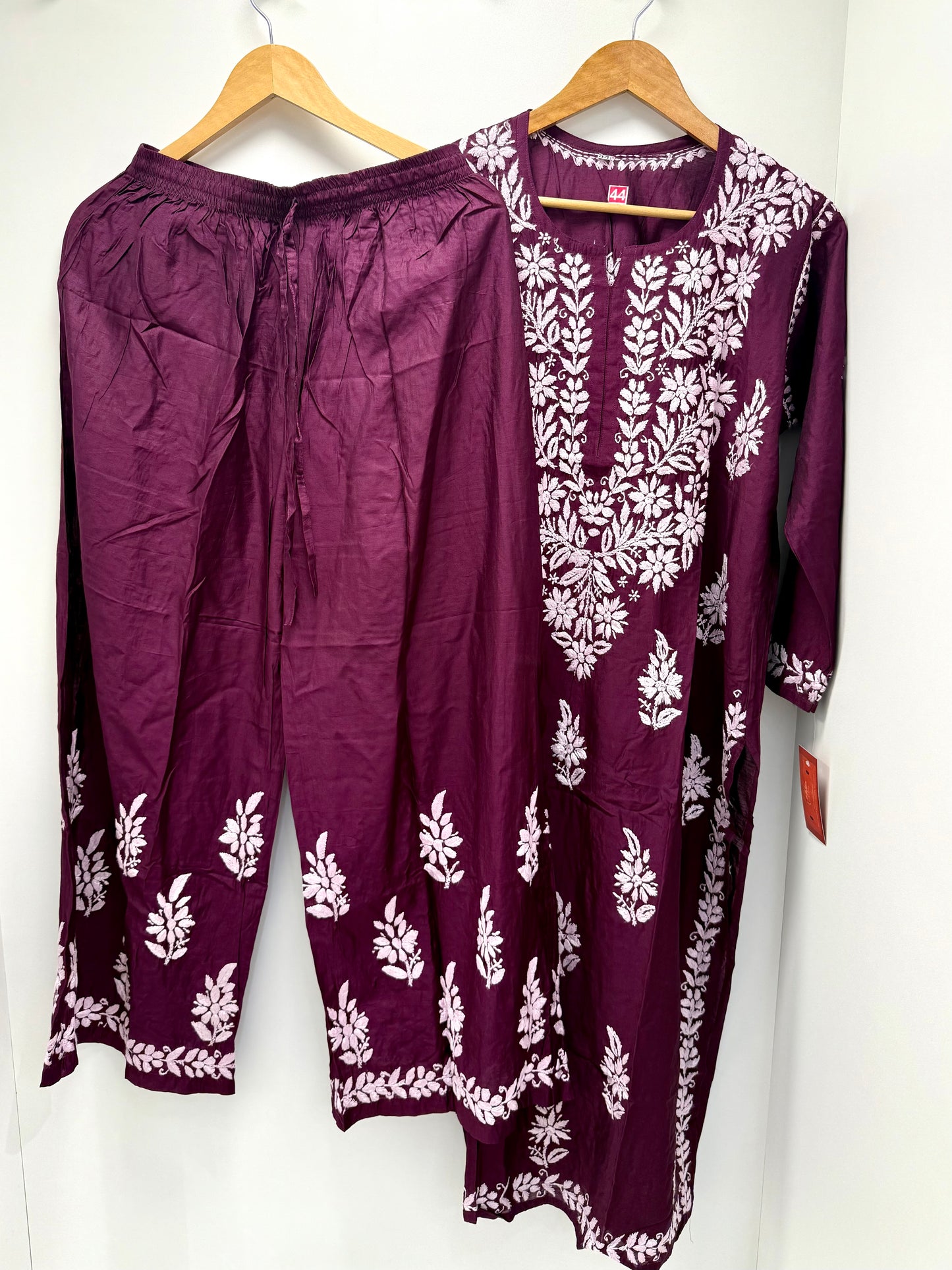 MCCK107-PREMIUM CHIKANKARI KURTI SET