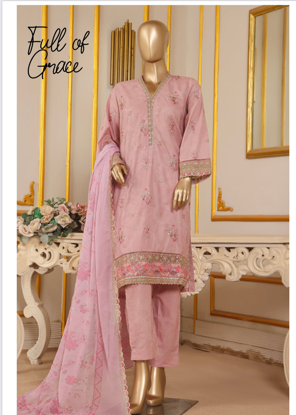 MCBS904-EMBROIDERED LAWN SUIT WITH CHIFFON DUPATTA