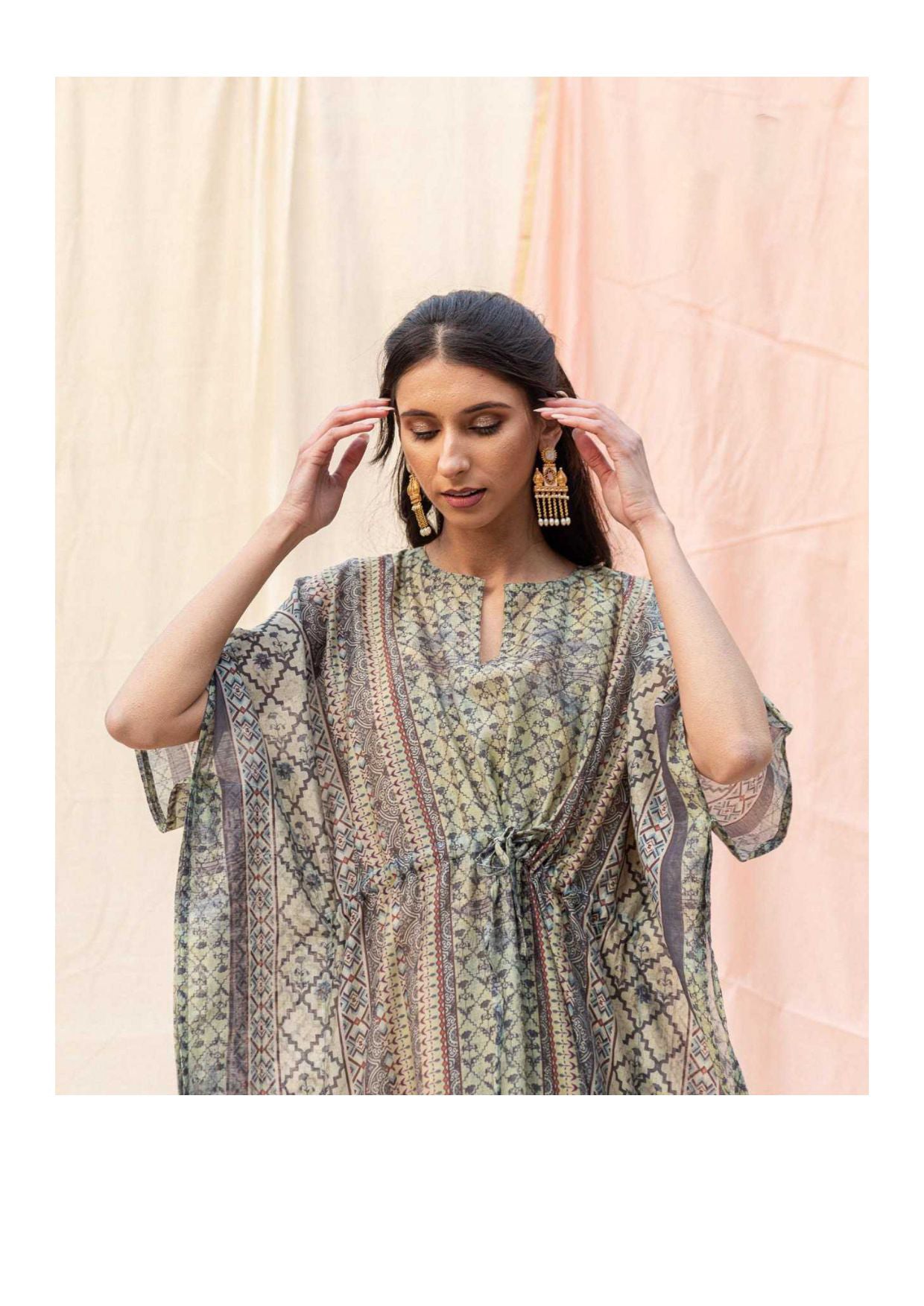 MCKK104-FLORAL PRINTED KAFTAN