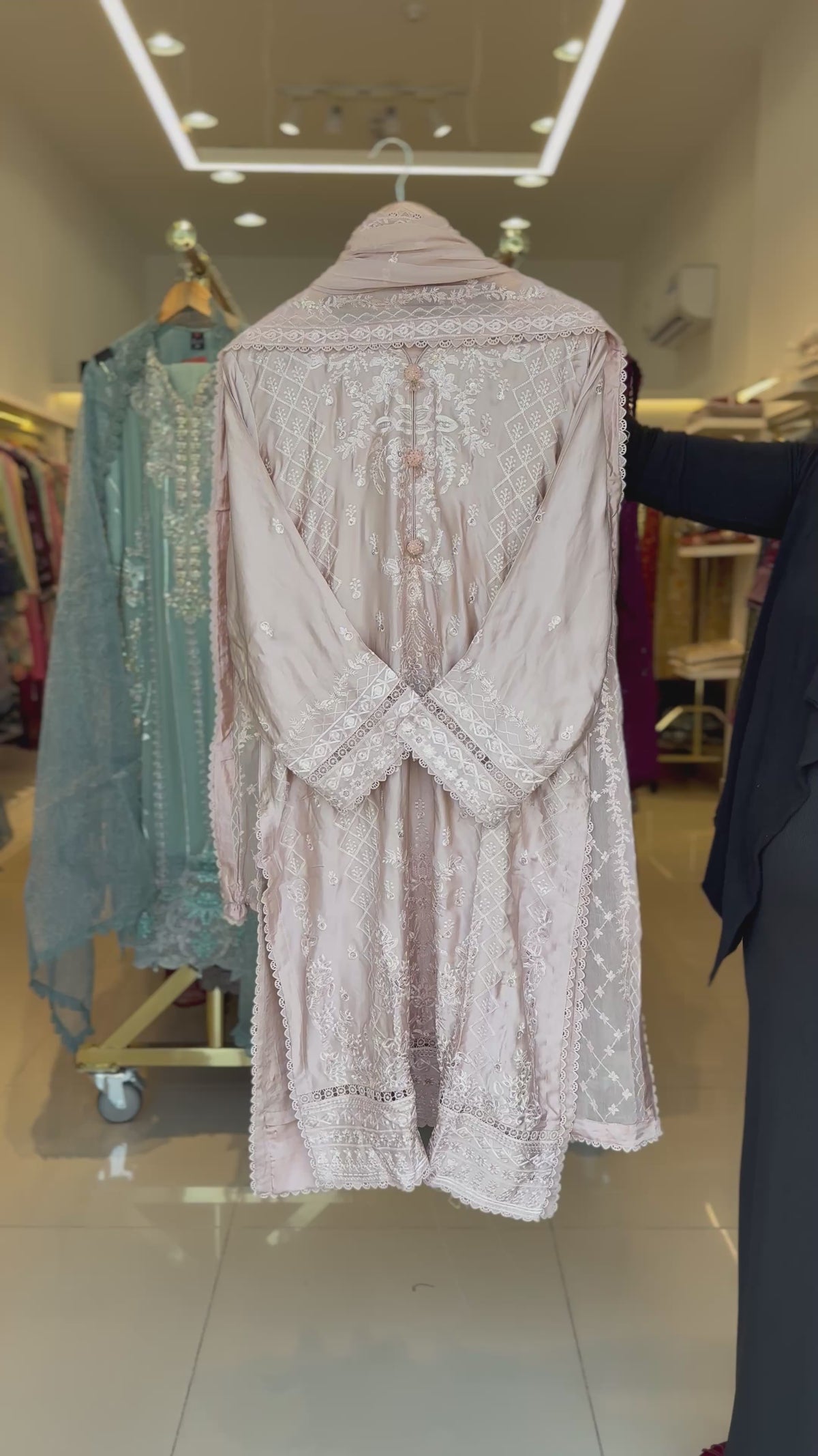 MCLH103-PREMIUM SILK COLLECTION