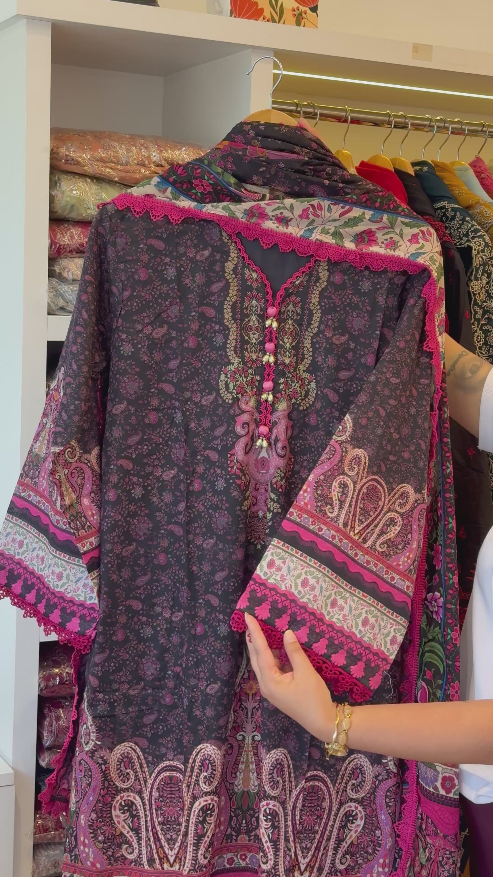 MCF116-PREMIUM RESHAM LAWN SUIT
